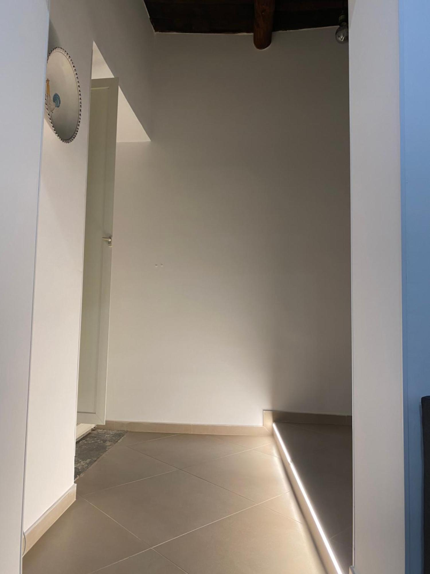 All'Imbrunire Exlusive Apartment Salerno Ngoại thất bức ảnh